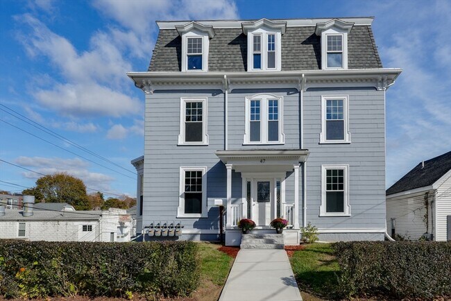 Primary Photo - 47 Mechanic St