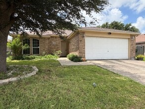 Building Photo - THREE BEDROOM TWO BATH IN BEAR CREEK