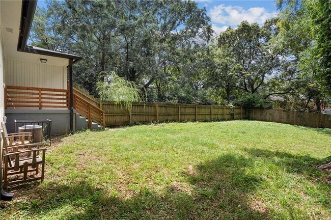 Building Photo - 2071 Nettie Ct