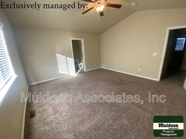 Building Photo - 6134 Wallowing Way