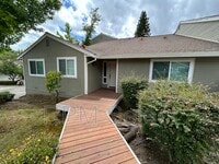 Building Photo - 159 Valley Oak Dr