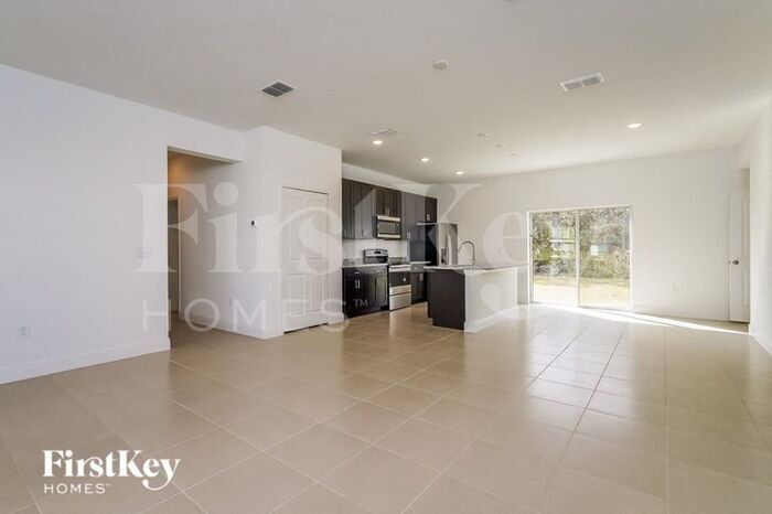 Building Photo - 1435 Punta Gorda Dr