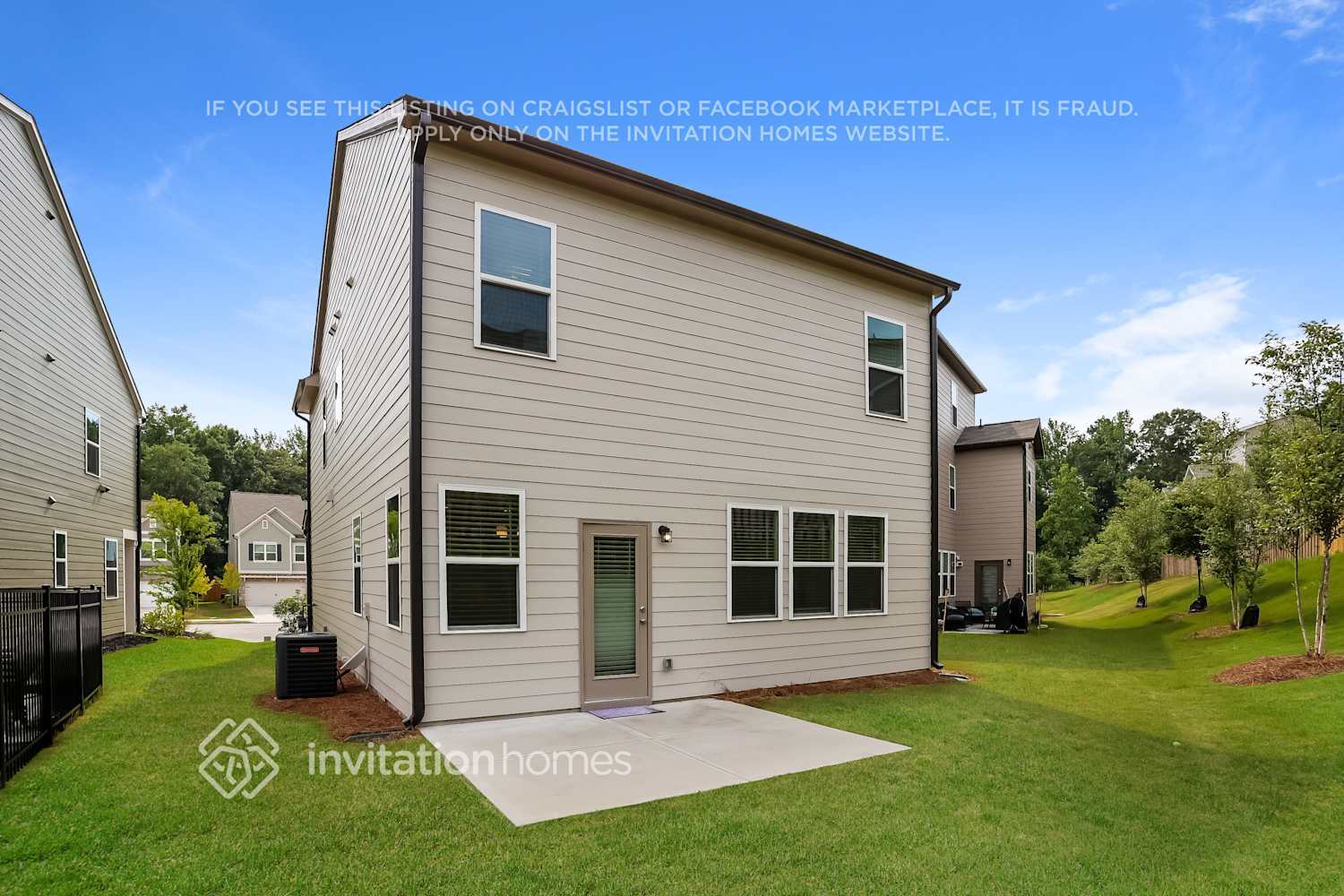 Building Photo - 2140 Westside Dr