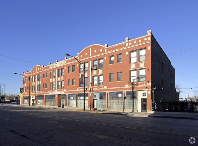 Primary Photo - Cressey House