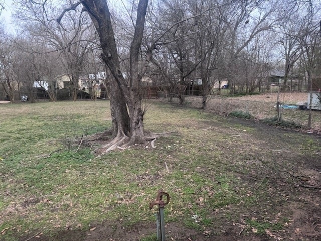 Building Photo - 2025 Cedar St