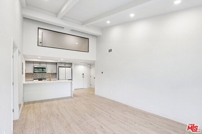 Building Photo - 2700 Cahuenga Blvd E