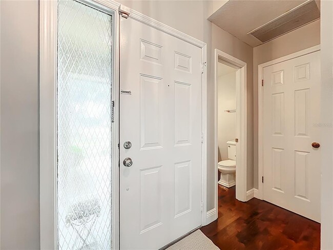 Building Photo - 9134 Sabal Palm Cir