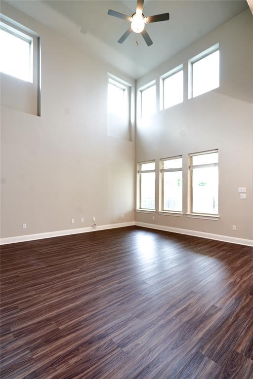 Building Photo - 117 Stonewood Ln