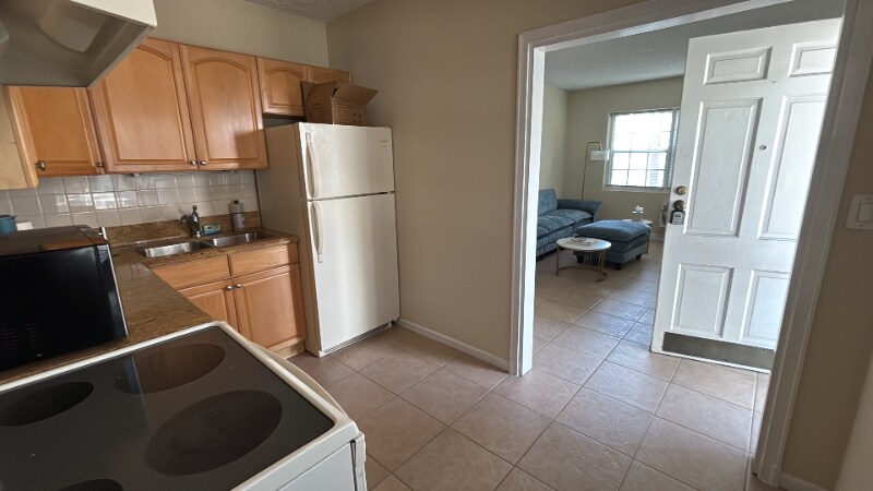 Building Photo - 224 Conniston Rd