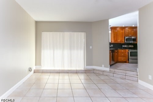 Building Photo - 1150 SW 25th Ave