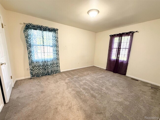 Building Photo - 24706 Bashian Dr
