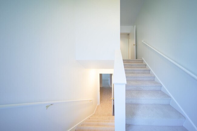 Building Photo - Greenleaf House: A Sustainable and Eco-Friendly Home!