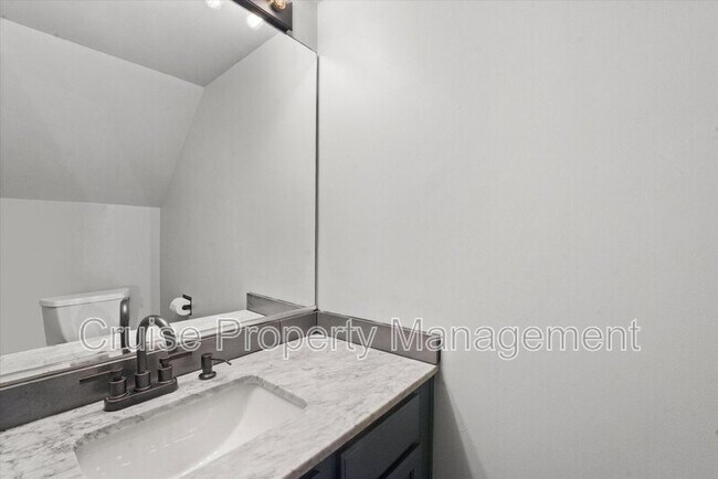 Building Photo - 61 S Treehouse Ln