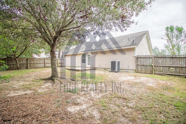 Building Photo - 6 Willow Lakes Dr