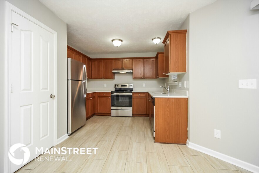 Building Photo - 5712 Tru Long Dr