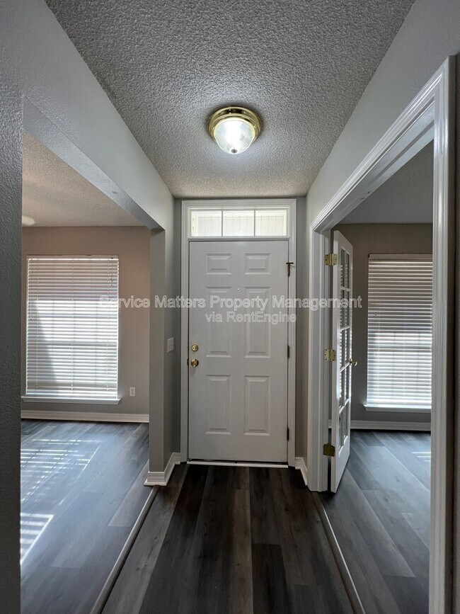 Building Photo - 4830 Timberland Dr