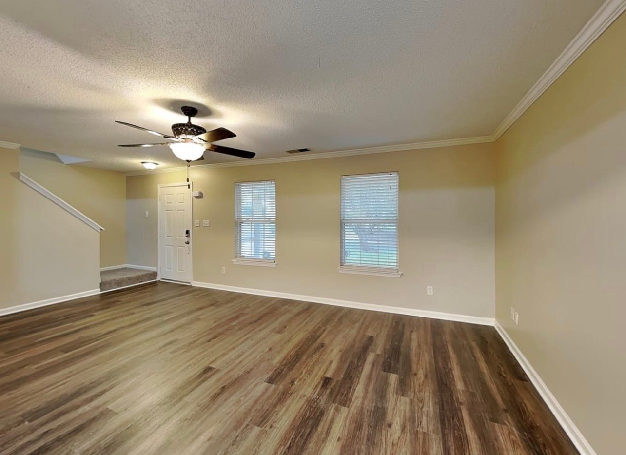 Building Photo - 10636 Greatford Ct