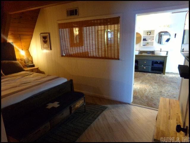 Building Photo - 136 Catalina Cir