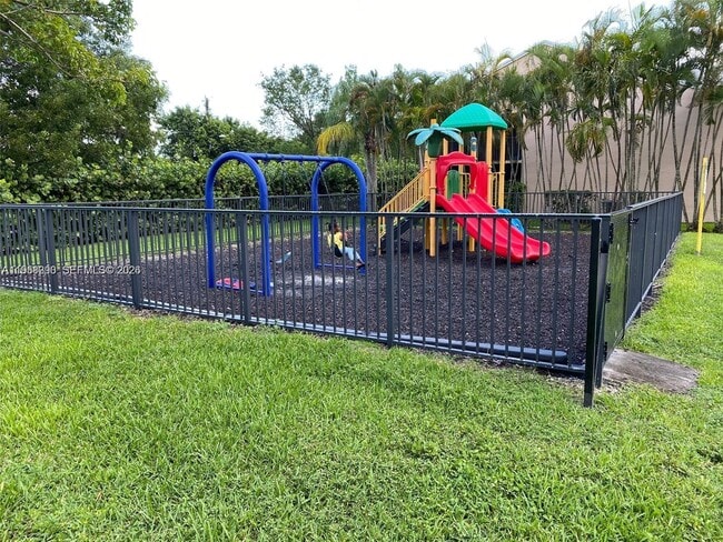 Building Photo - 1149 Independence Trail