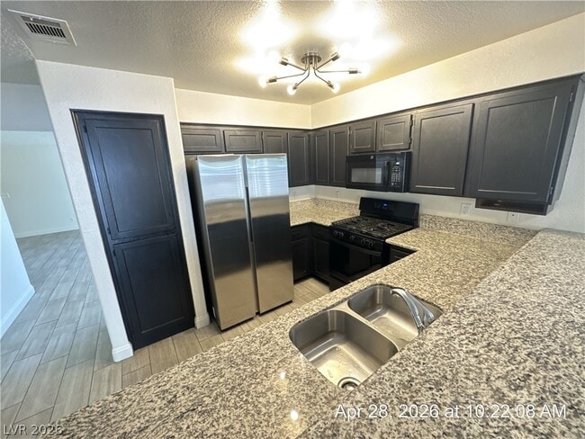 Building Photo - 2059 Club Crest Way