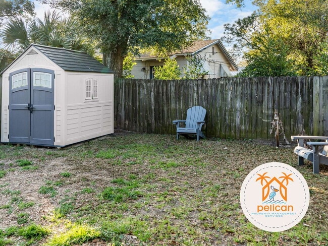 Building Photo - Charming Home in Desirable Pensacola Location