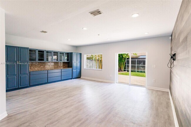 Building Photo - 13017 SW 143rd Terrace