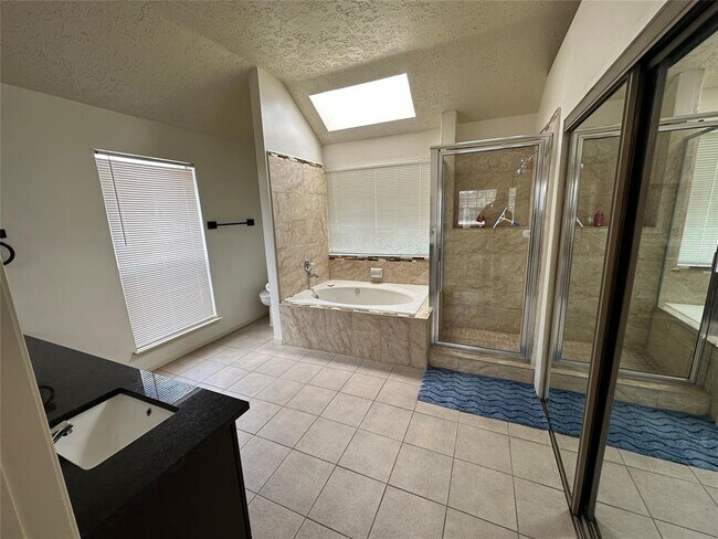 Building Photo - 3222 Settlers Way Blvd