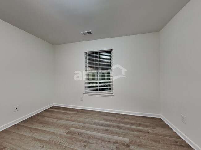 Building Photo - 3972 Harmattan Dr