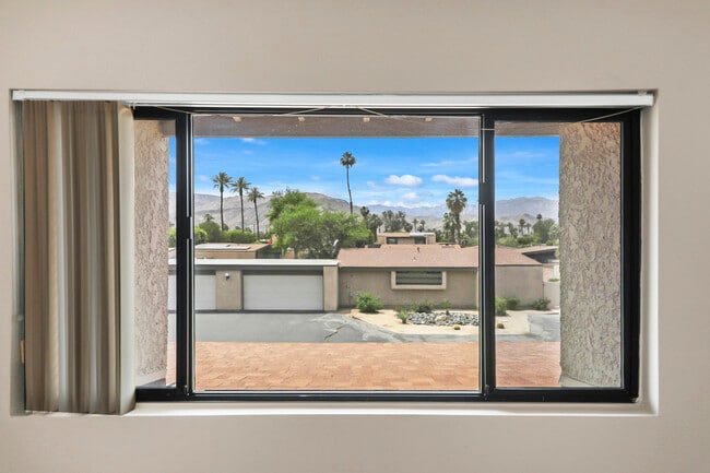 Building Photo - 74237 Catalina Way