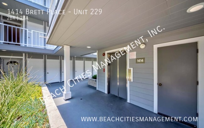 Building Photo - 1414 Brett Pl