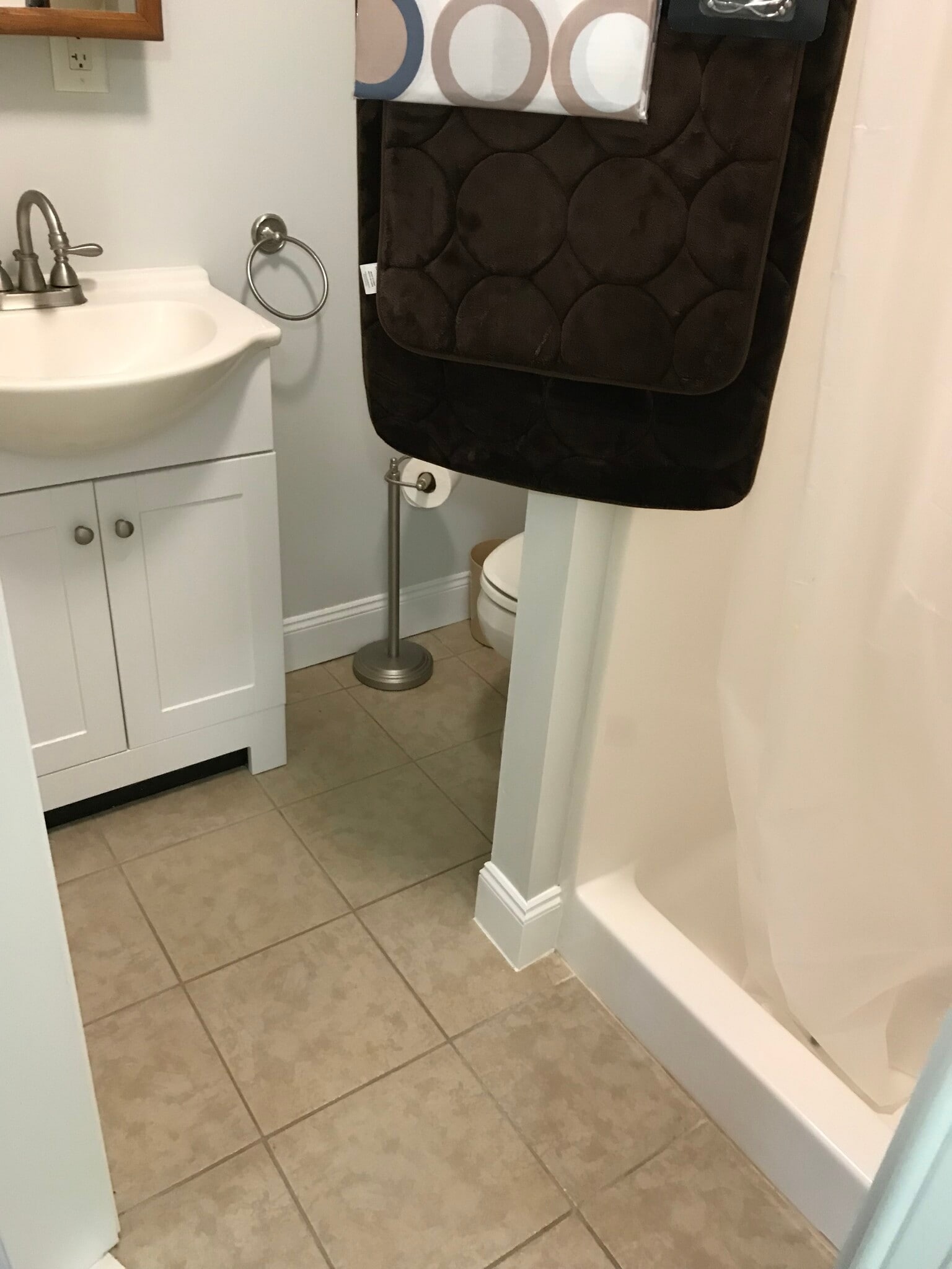 Building Photo - 7012 Laine Rd