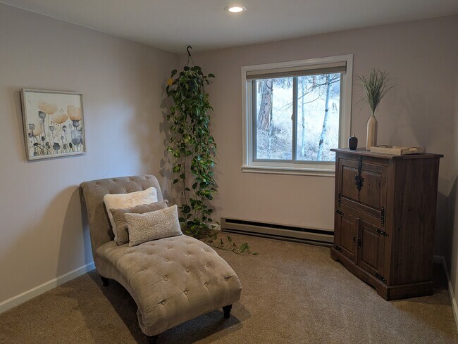 Building Photo - 11669 S Upper Ranch Dr