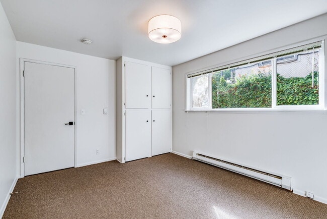 Building Photo - 3469 6th Ave NW
