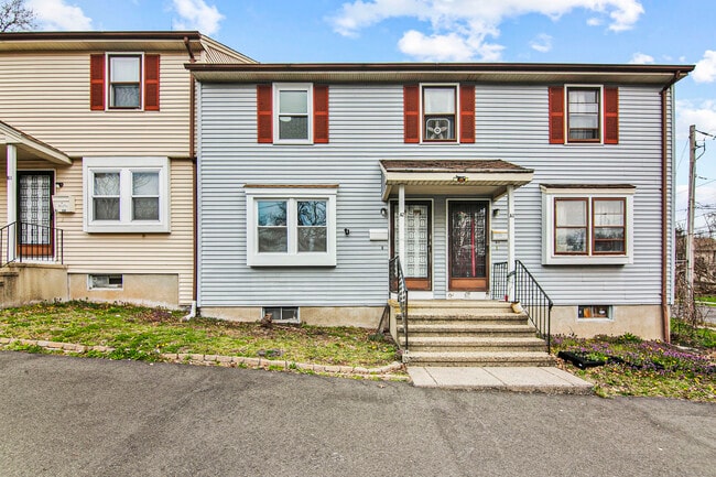 Primary Photo - 220 Lasalle St