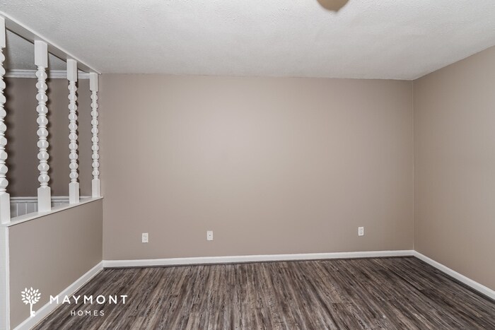 Building Photo - 2565 Gaylon St