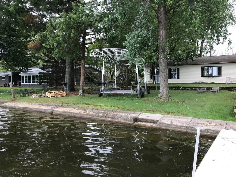 Shore line sandy beqch - 12599 S White Potato Lake Rd