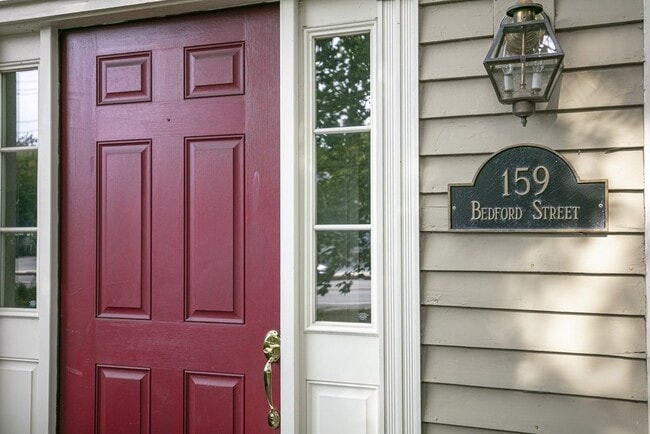 Building Photo - 159 Bedford St