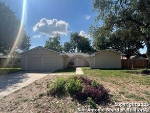 Building Photo - 12206 Madrigal St