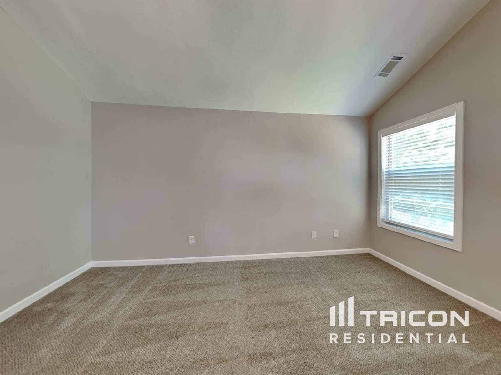 Building Photo - 9607 Rushmore Cir