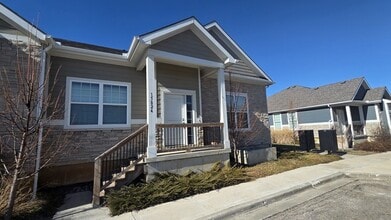 Building Photo - Maintenance free living in Blue Valley School district