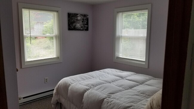 Building Photo - 42 Union Park St