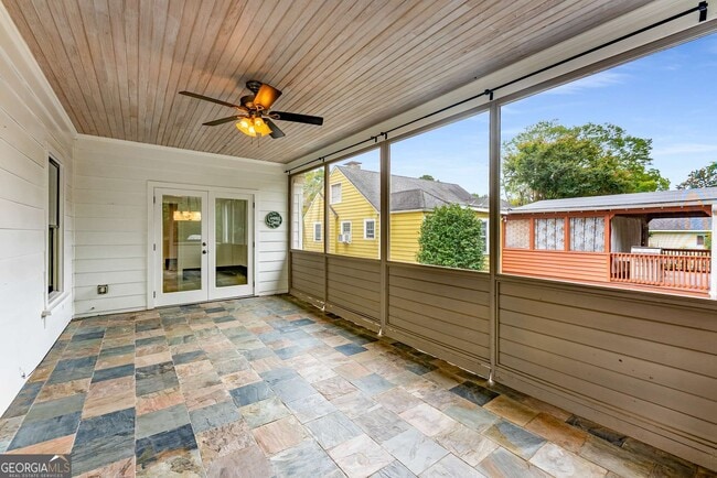 Building Photo - 546 Candler Park Dr NE