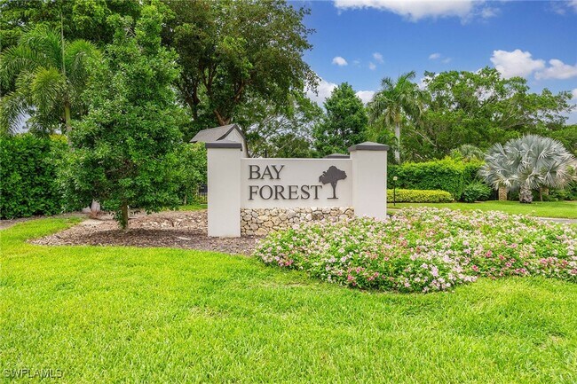 Building Photo - 15260 Cedarwood Ln