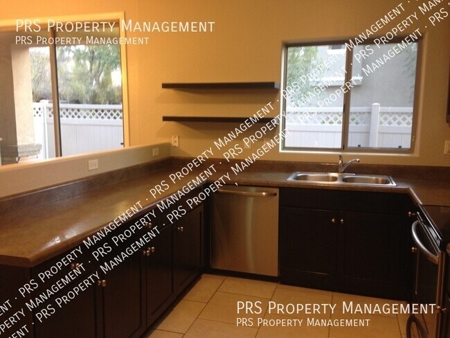 Building Photo - 1007 S Cheshire Ln