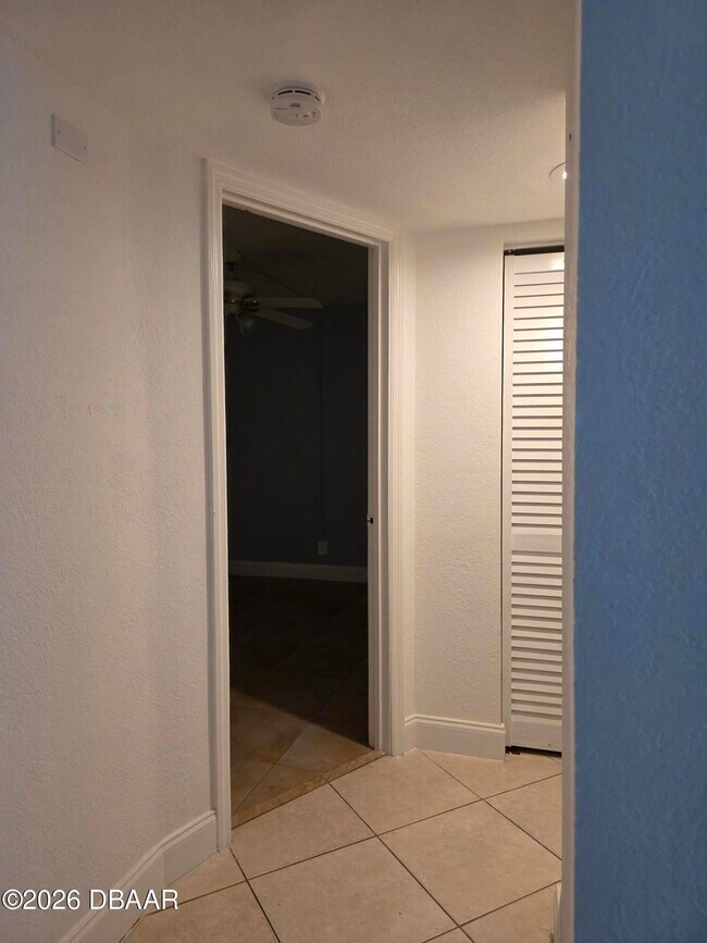 Building Photo - 11453 NW 39th Ct