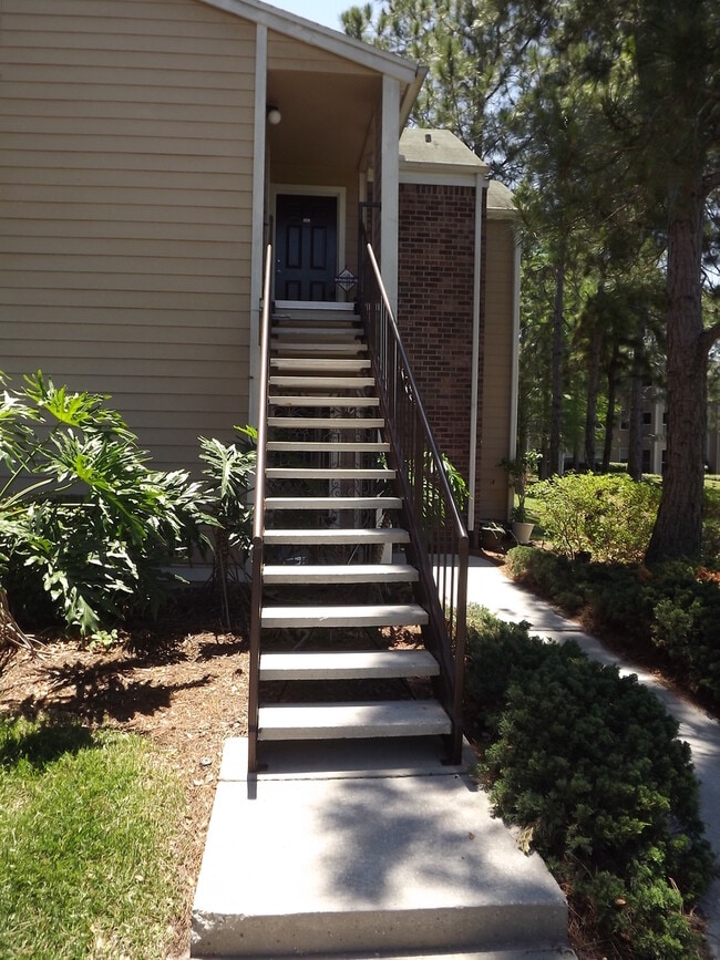 Building Photo - 2/2 Condo in Park Central, Millenia Area, ...