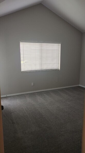 Master Bedroom - 357 W Wilson St