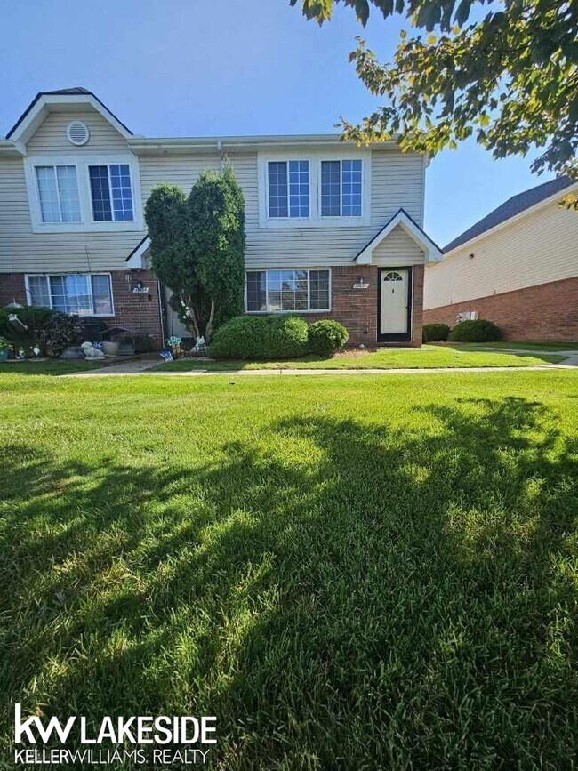 Building Photo - 29821 Cathy Ln