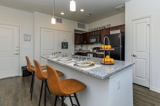 Building Photo - Limestone Ridge