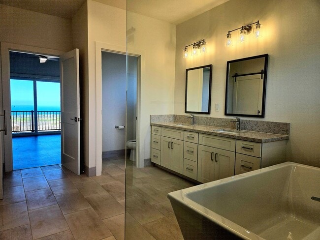 Building Photo - Hoku?ula Maui – Plan F | 4 Bedroom, 2.5 Bath